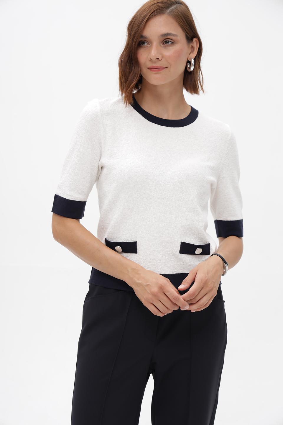 Пуловер Betty and Co с отделкой