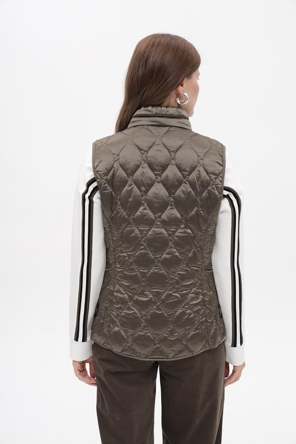 Жилет стеганый Betty Barclay хаки