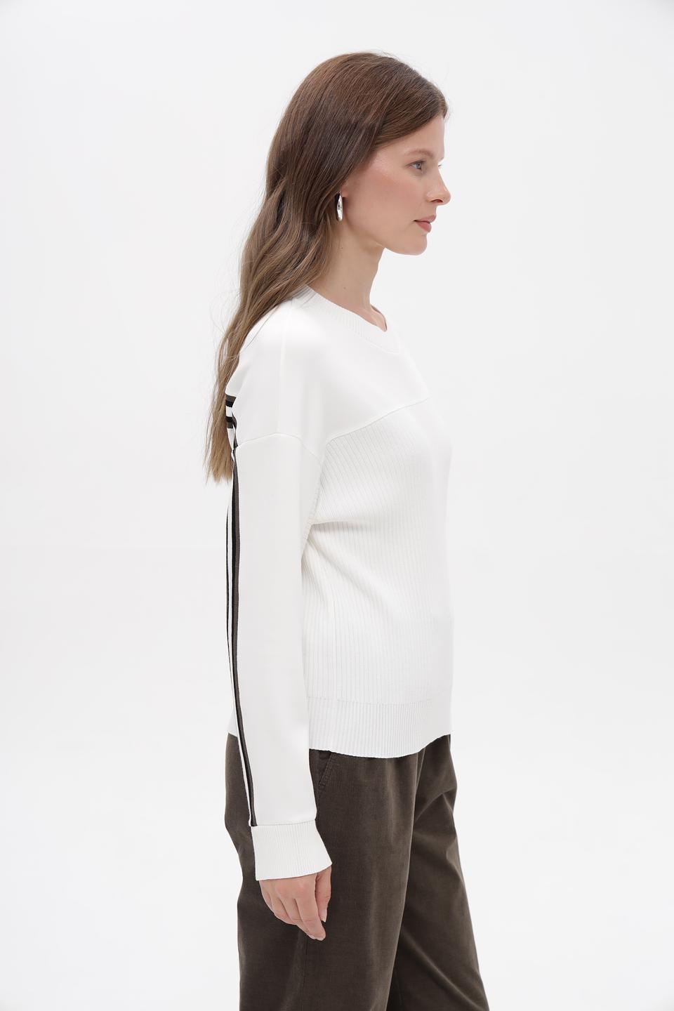 Пуловер Marc Cain с полосками