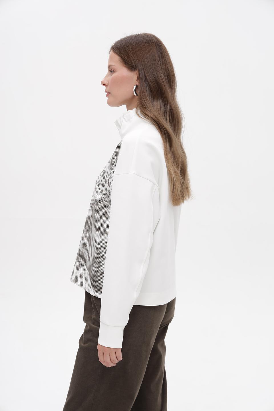 Пуловер Marc Cain с принтом леопарда