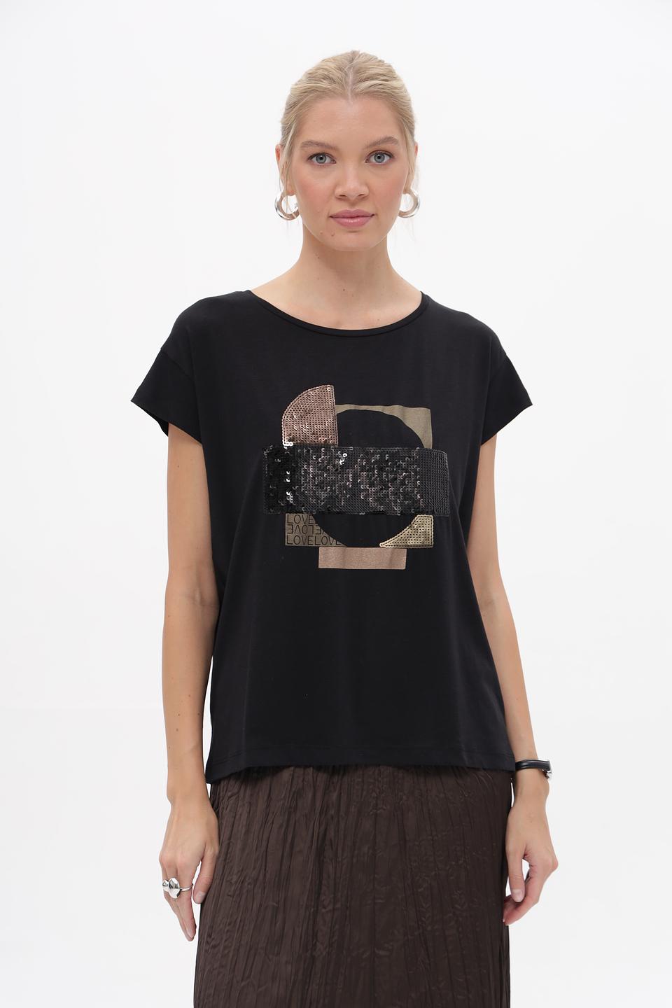 Футболка More and More с принтом чёрная