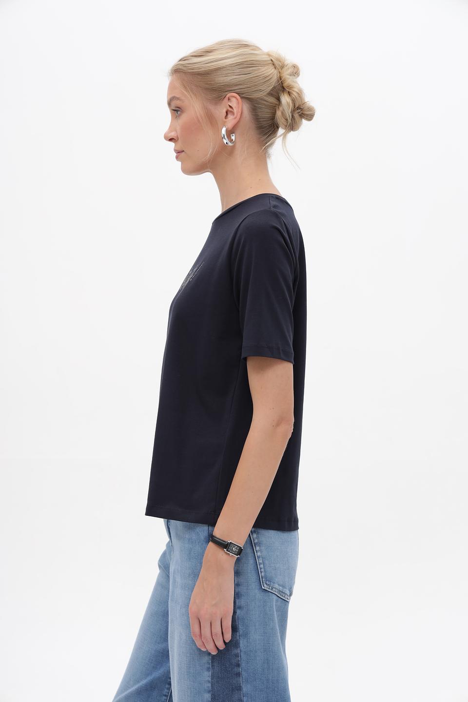 Футболка More and More с надписью