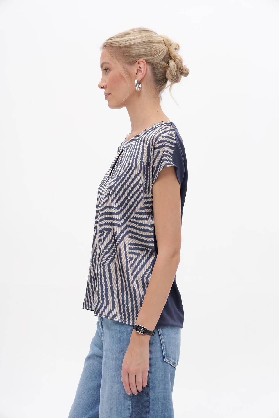 Блузка More and More с геометрическим принтом