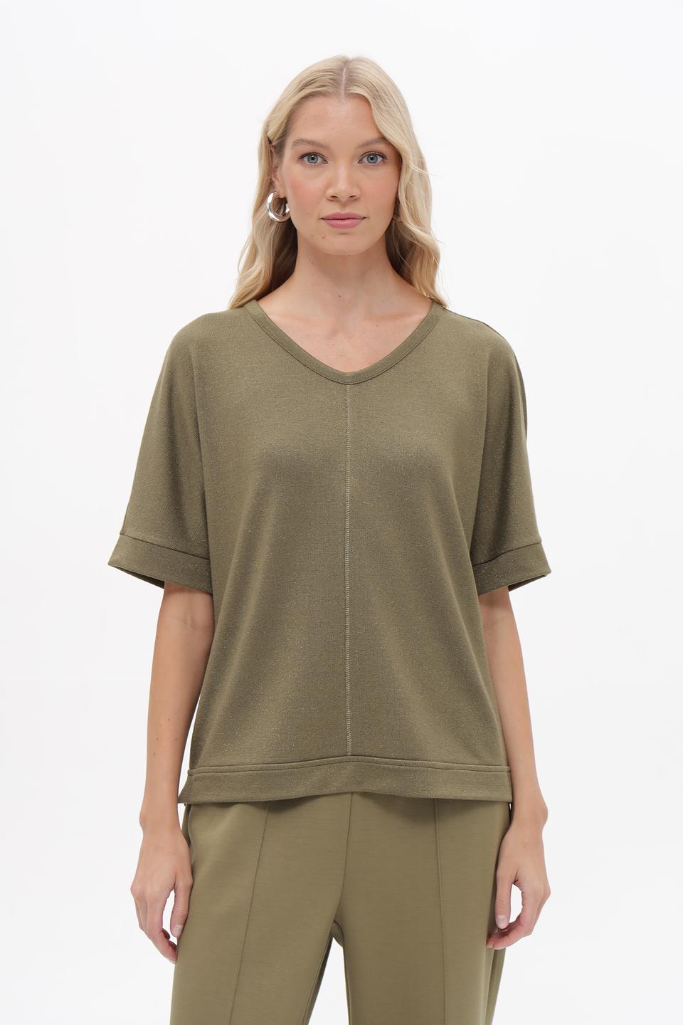 Пуловер Lecomte оливковый с V-образным вырезом