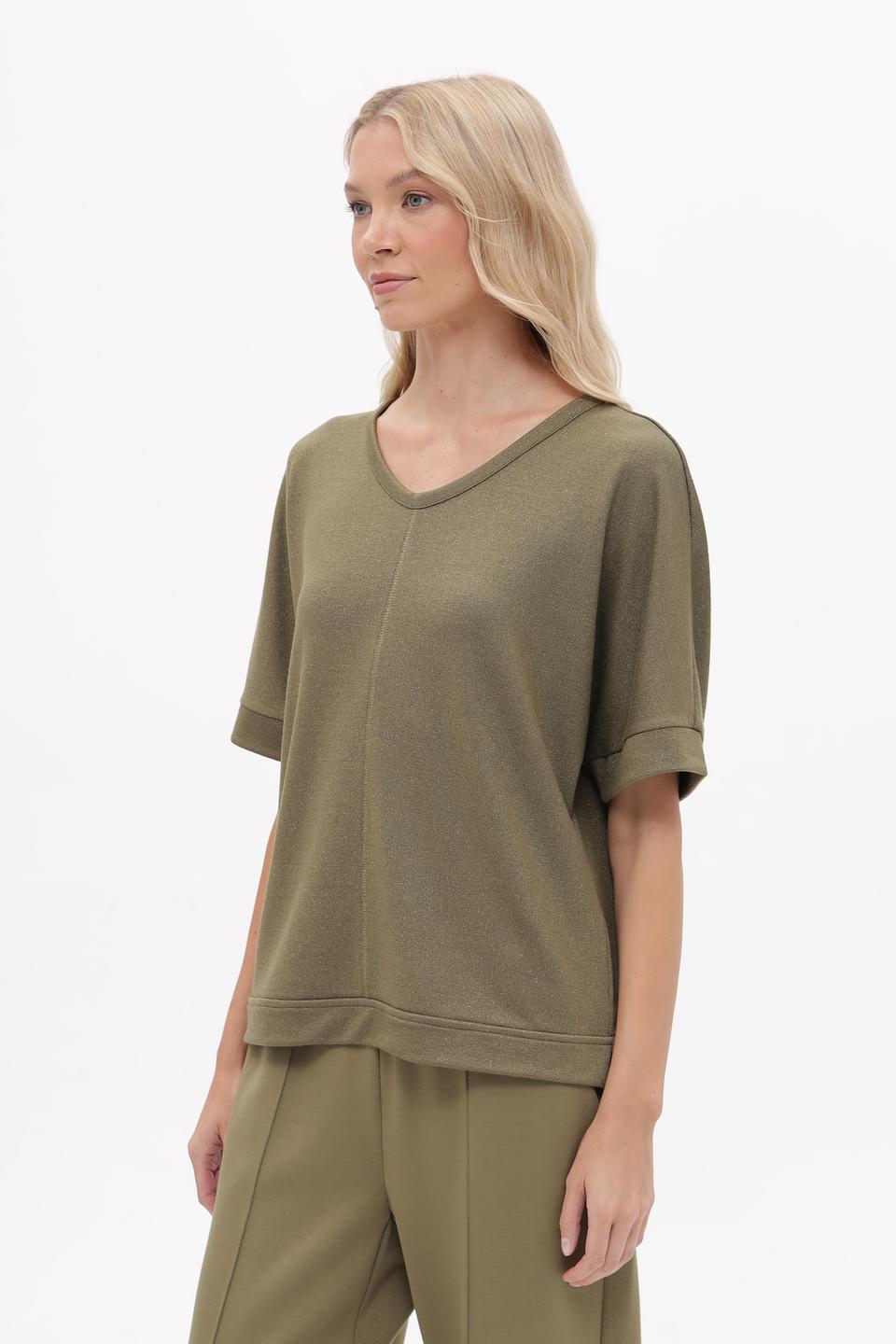 Пуловер Lecomte оливковый с V-образным вырезом