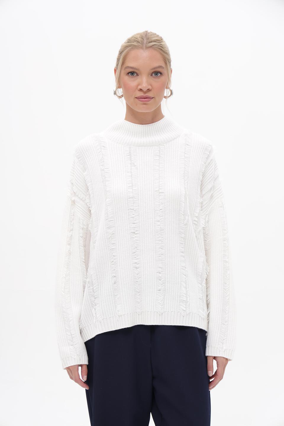 Пуловер Marc Aurel с косами кремовый