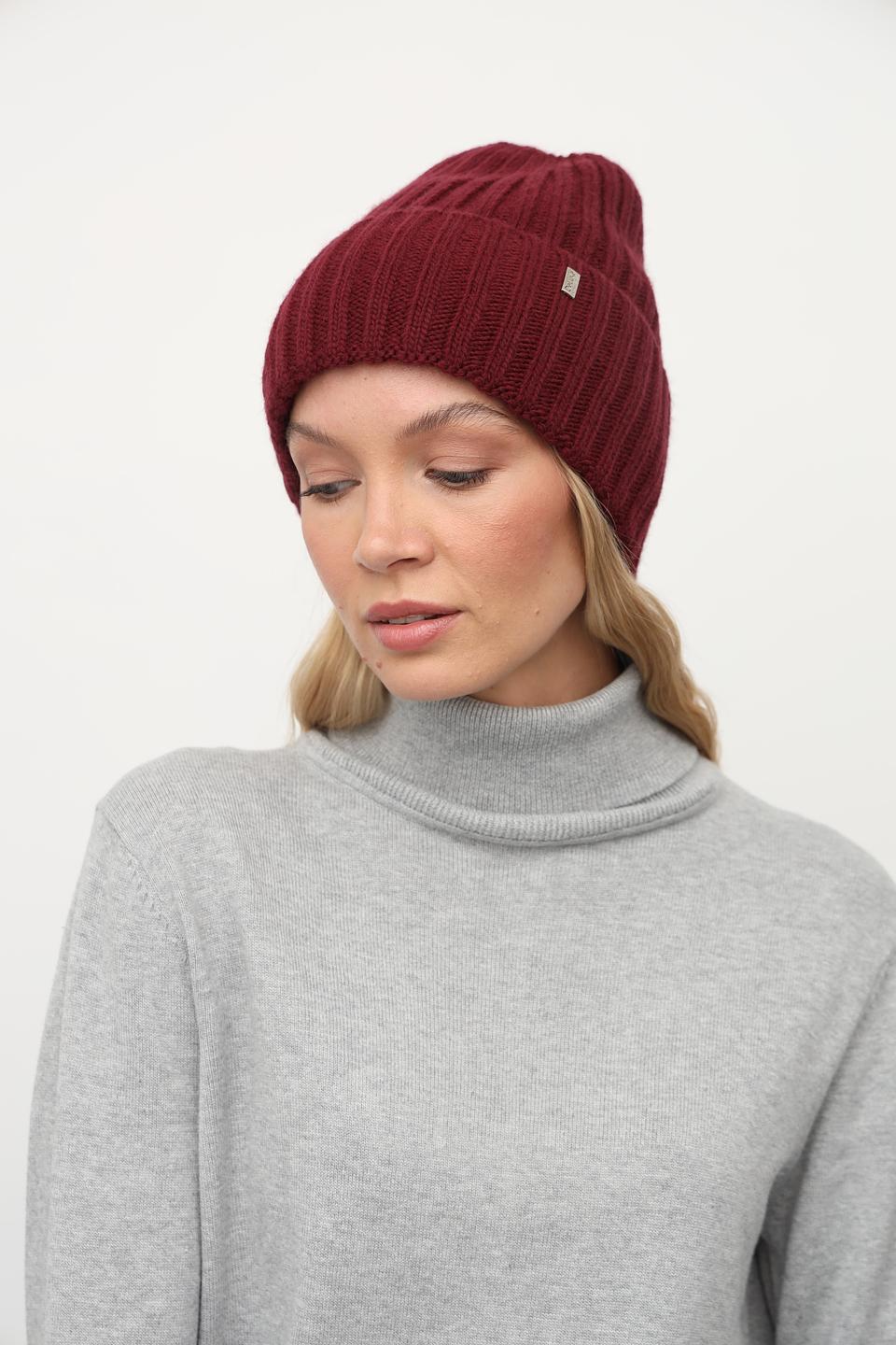 Шапка Julia Florenzi бордовая