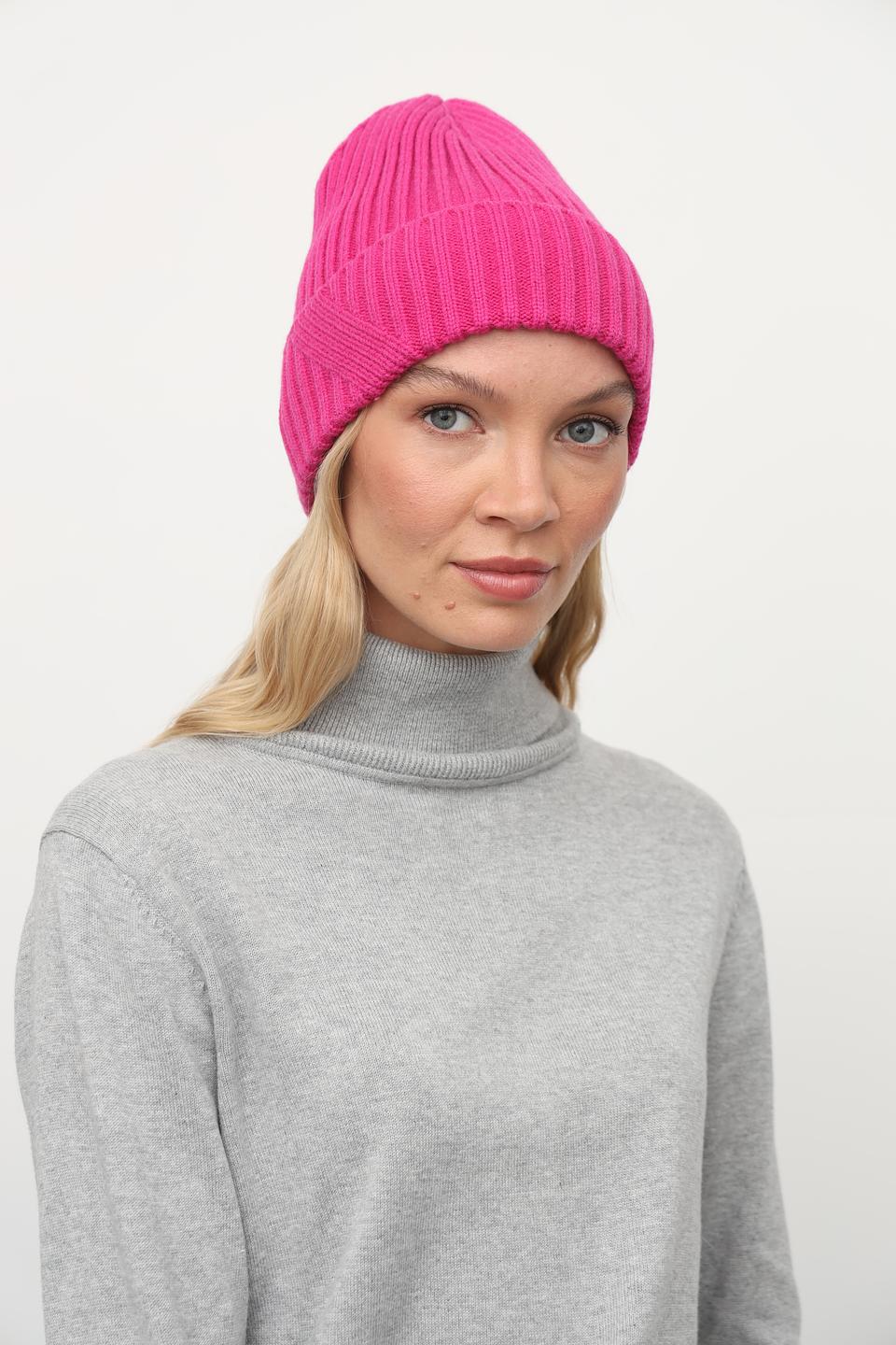 Шапка Julia Florenzi розовая