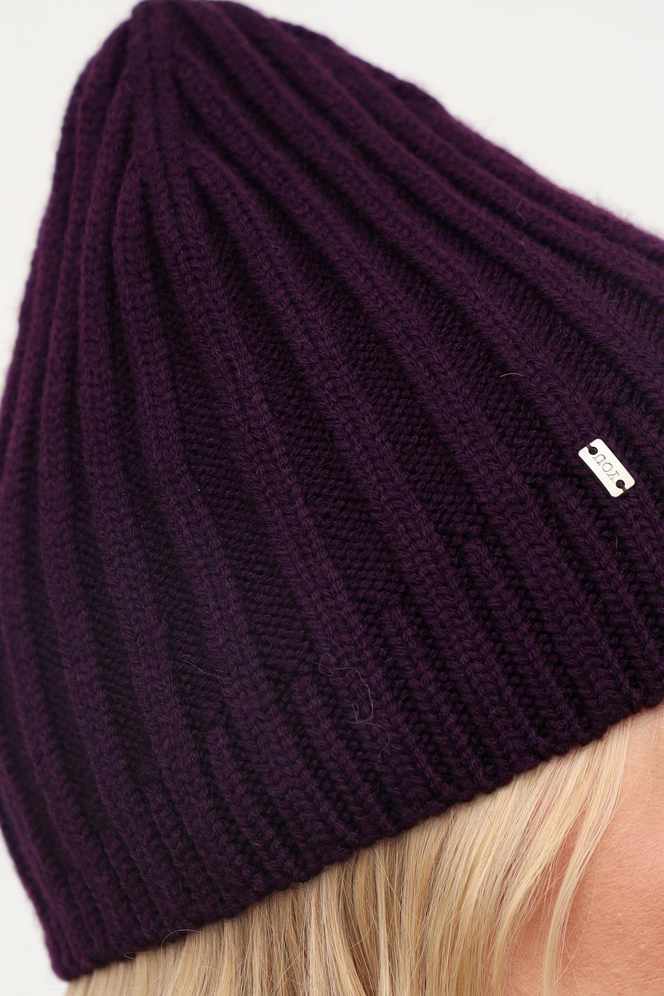 Шапка Julia Florenzi вязаная баклажановая