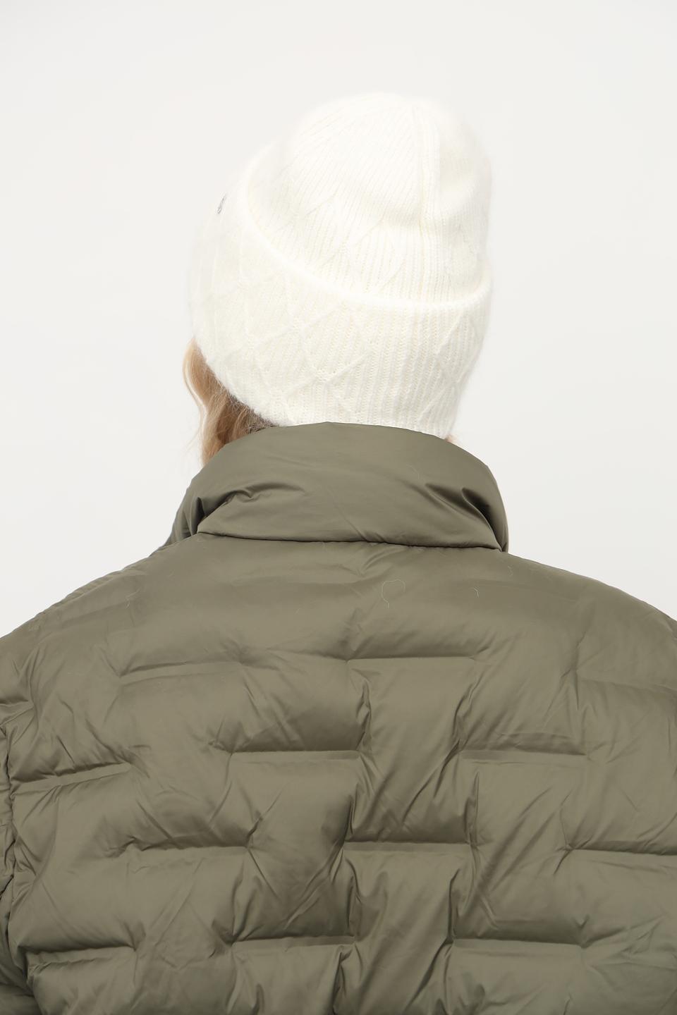 Шапка Julia Florenzi белая вязаная