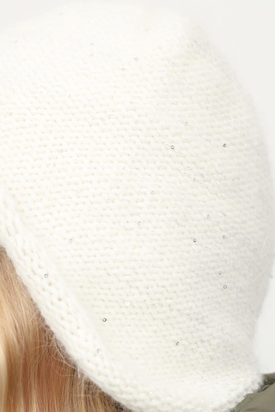 Шапка Julia Florenzi вязаная белая