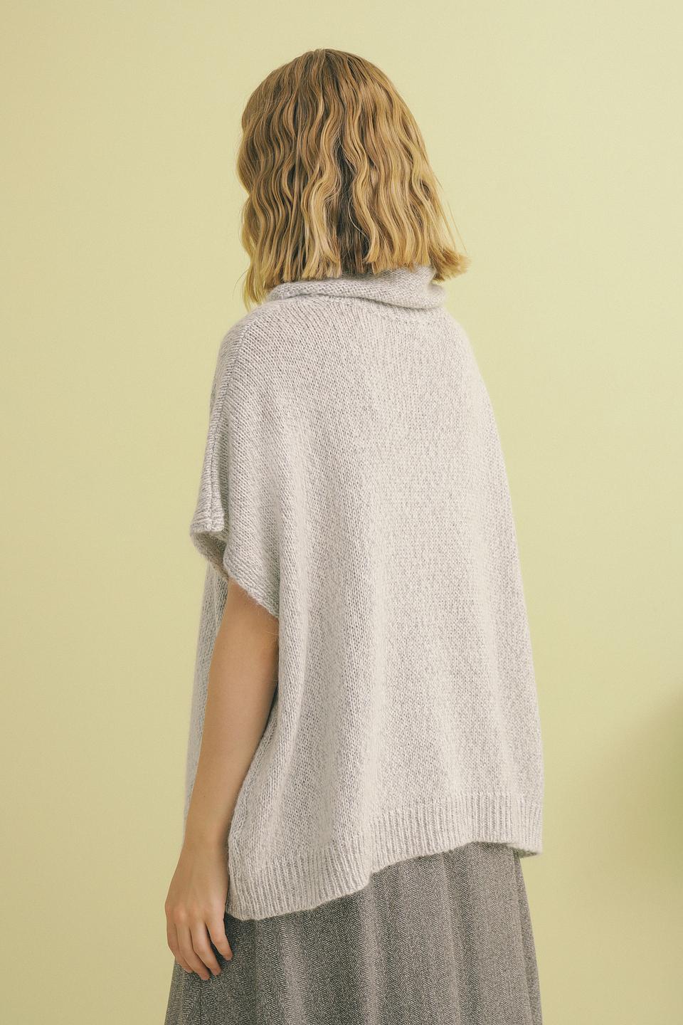 Пуловер Croche с высоким горлом