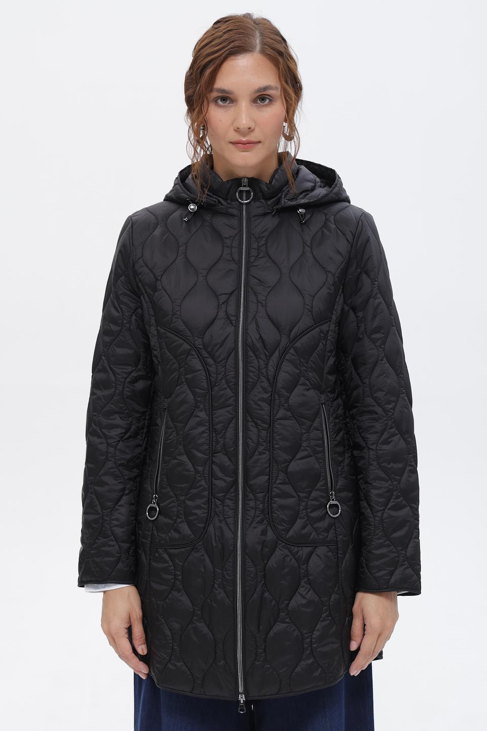 Пальто стеганое Betty Barclay черное