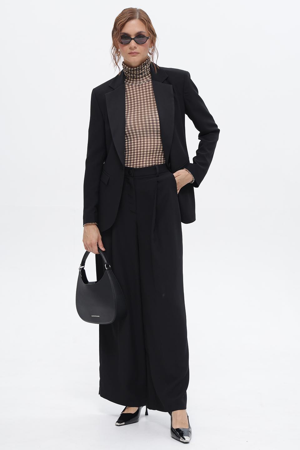 Футболка Croche в клетку с высоким воротом