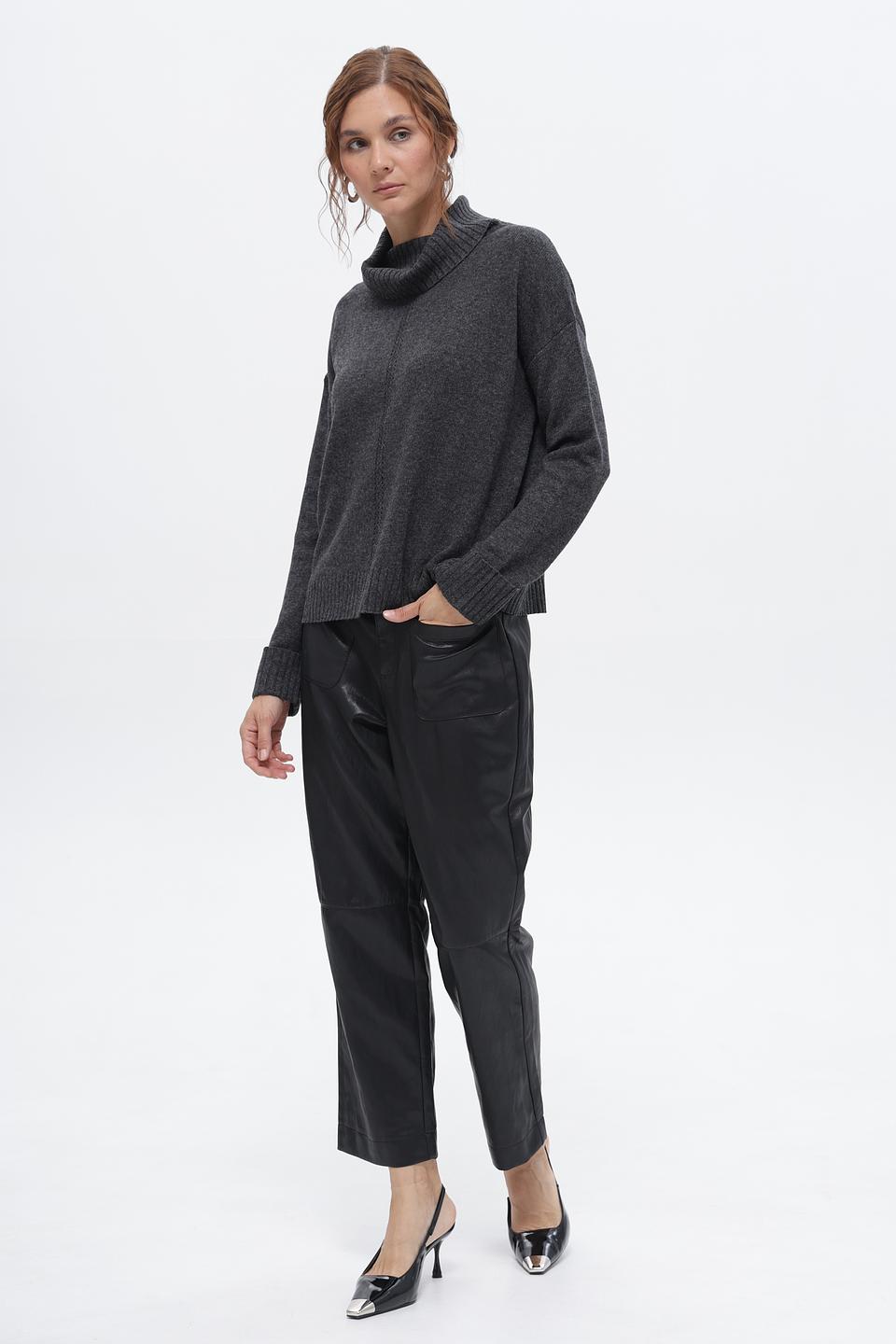 Пуловер Pezzo с горлом серый