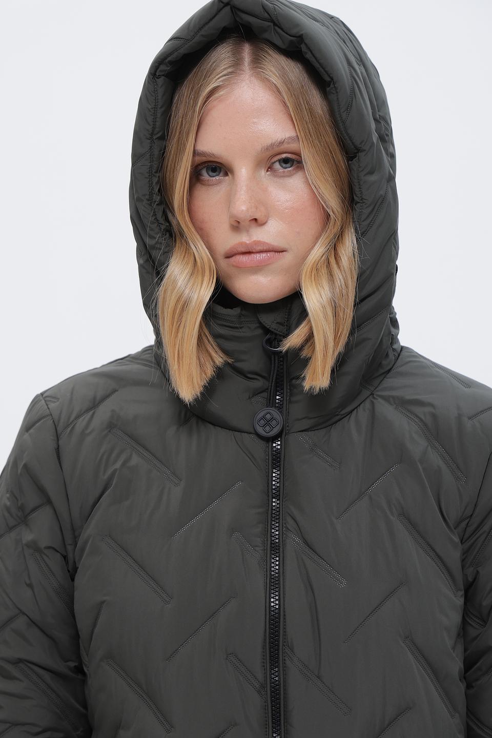 Пальто District стеганое хаки