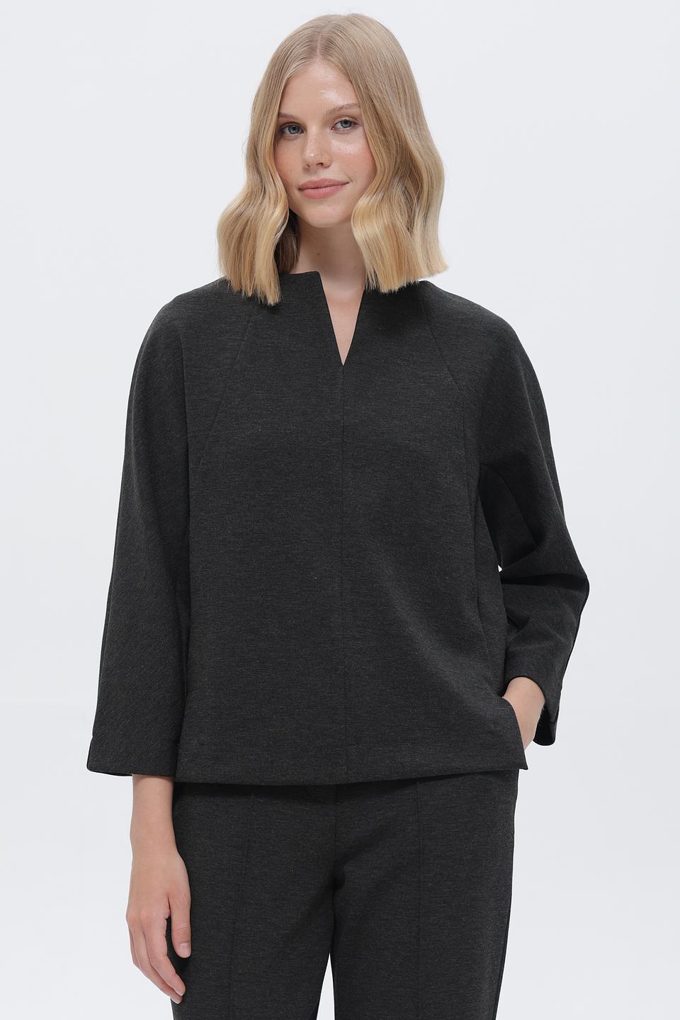 Пуловер Rich and Royal серый