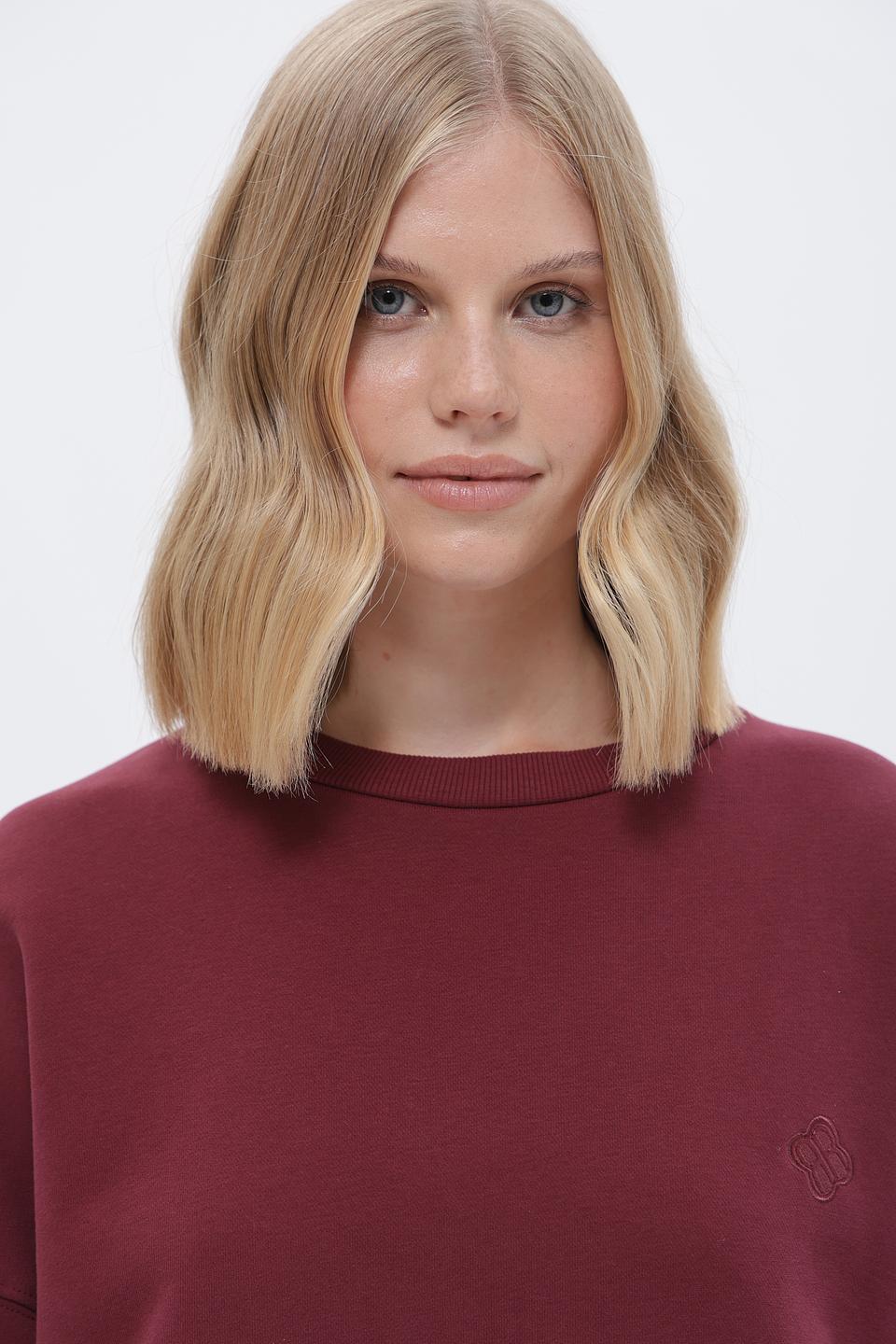 Пуловер Rich and Royal бордовый