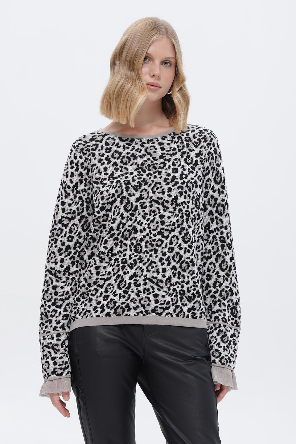 Пуловер Monari с леопардовым принтом