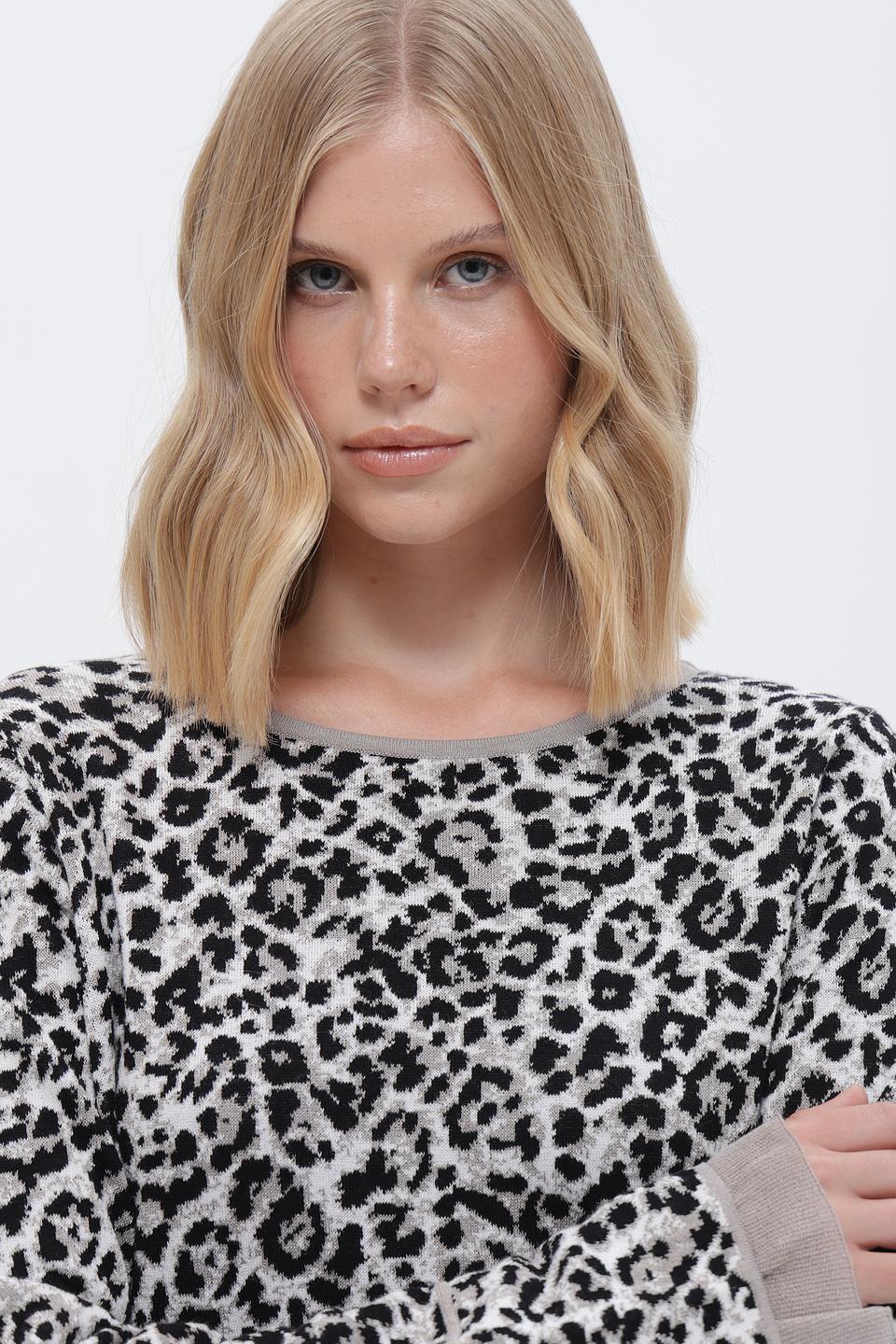 Пуловер Monari с леопардовым принтом
