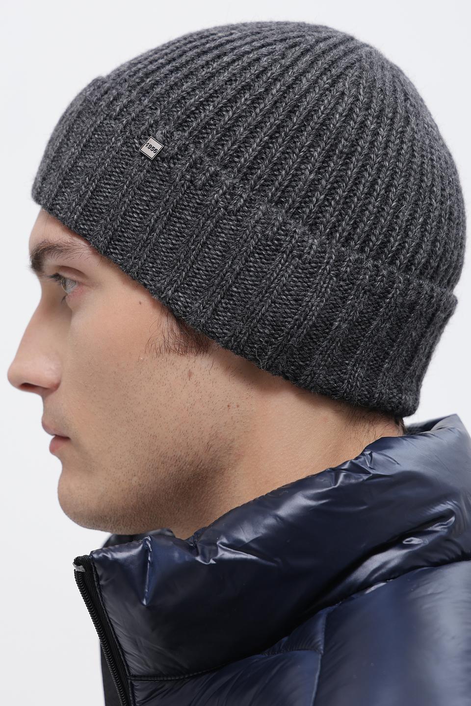 Шапка ADL man вязаная серая