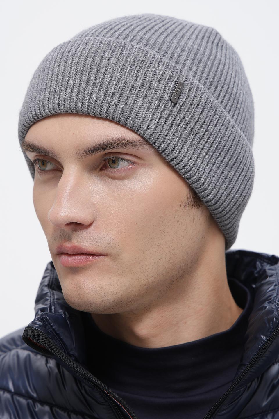 Шапка ADL man вязаная серая