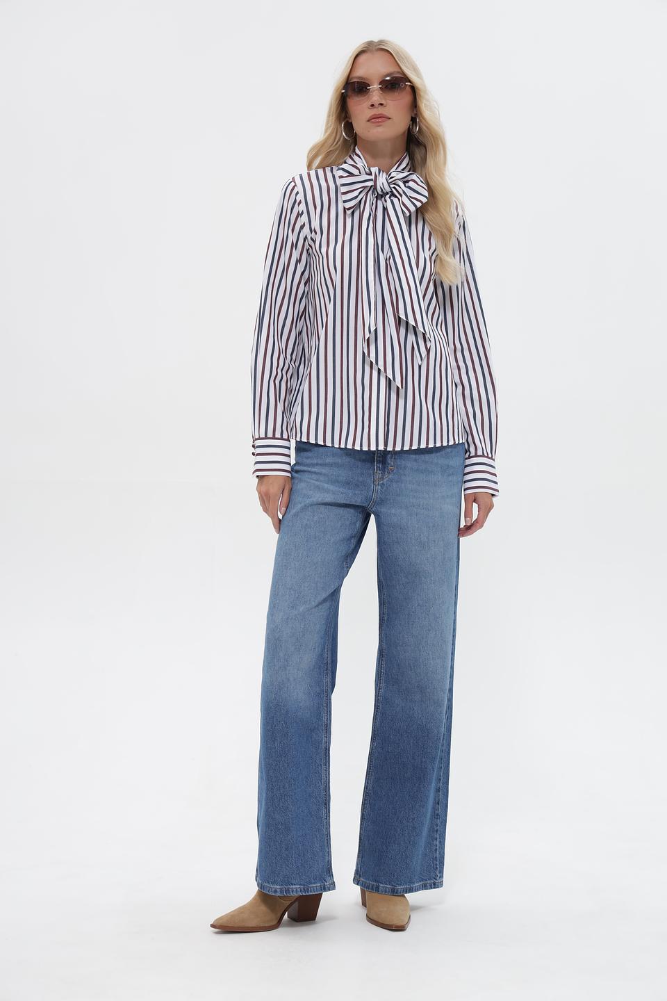 Блузка Rich and Royal в полоску с бантом