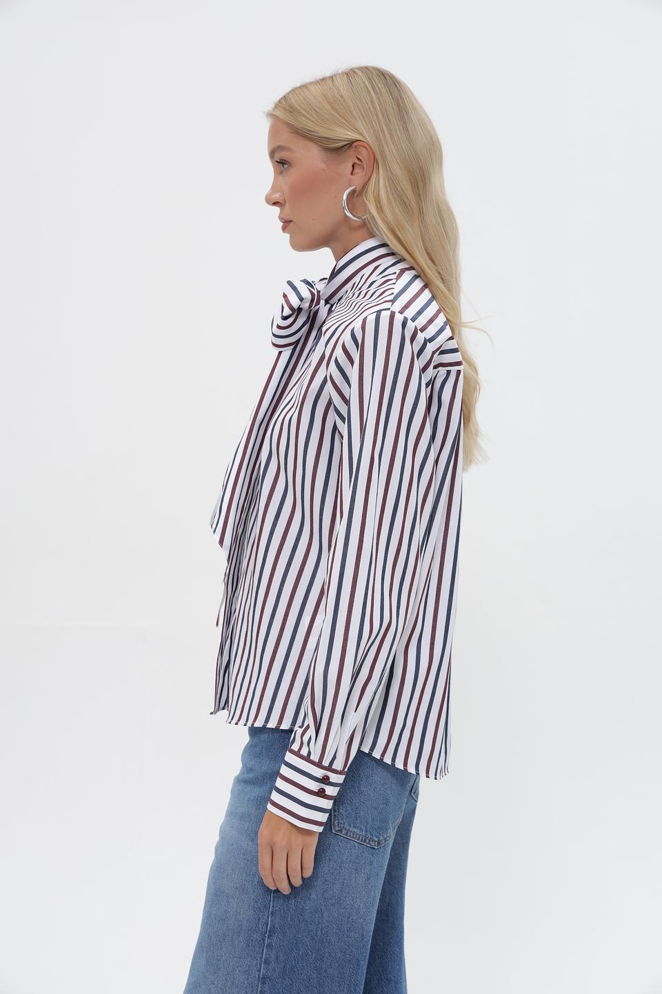 Блузка Rich and Royal в полоску с бантом