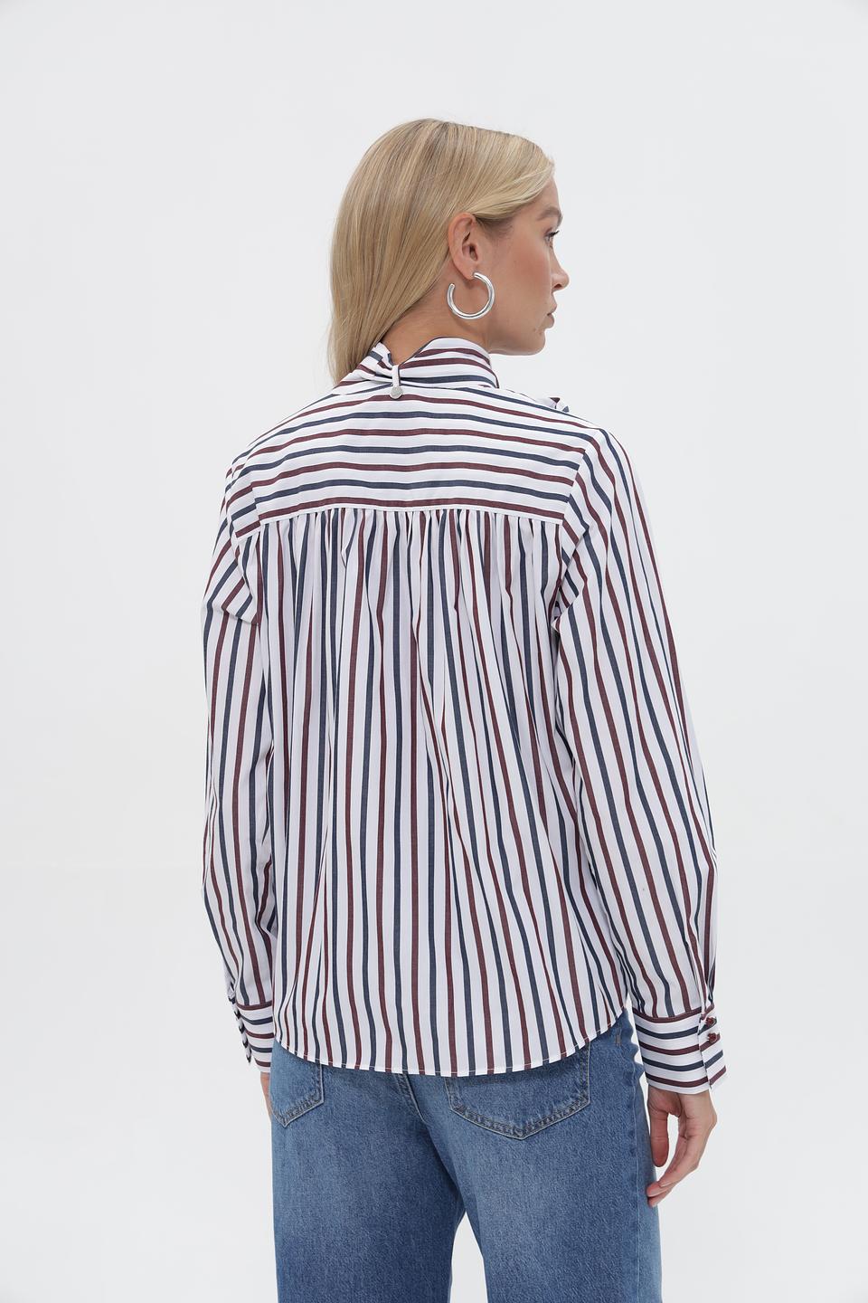 Блузка Rich and Royal в полоску с бантом