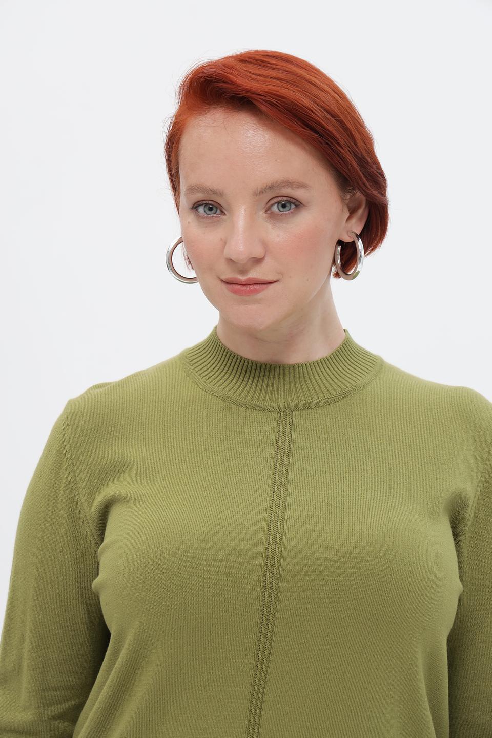 Пуловер Lebek оливковый