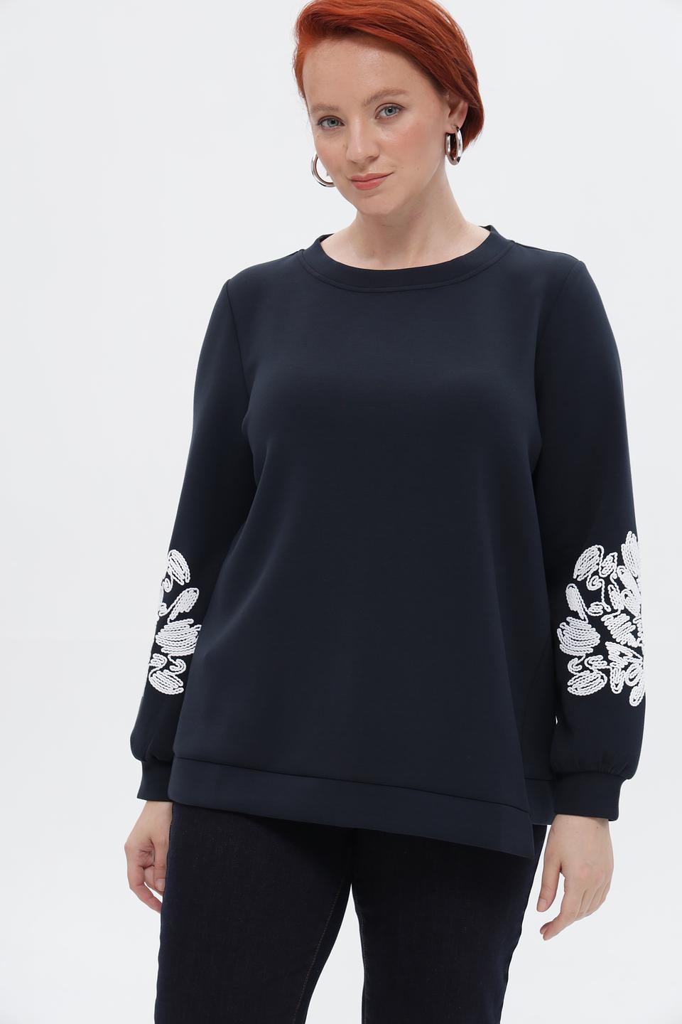 Пуловер Frapp с вышивкой