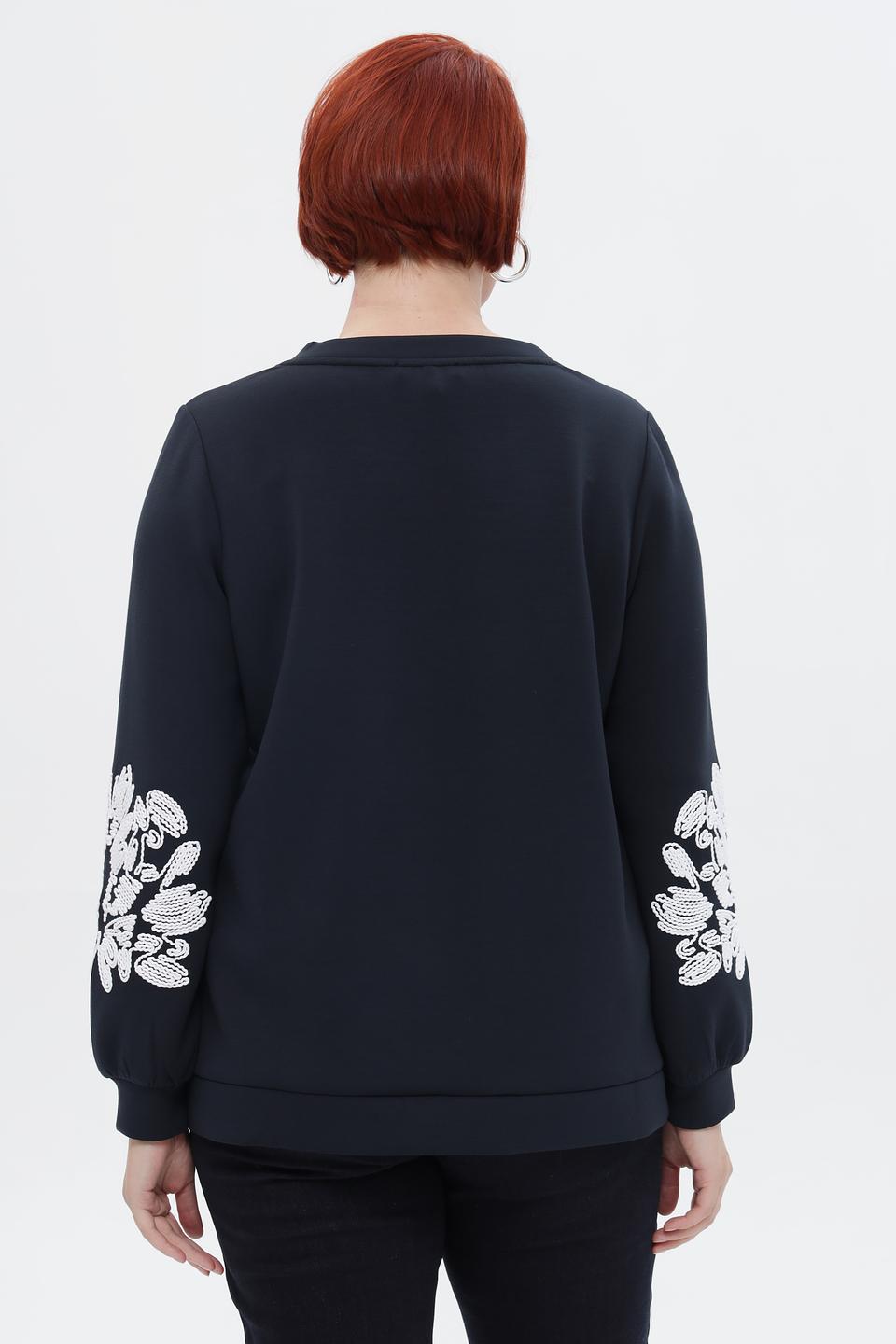 Пуловер Frapp с вышивкой