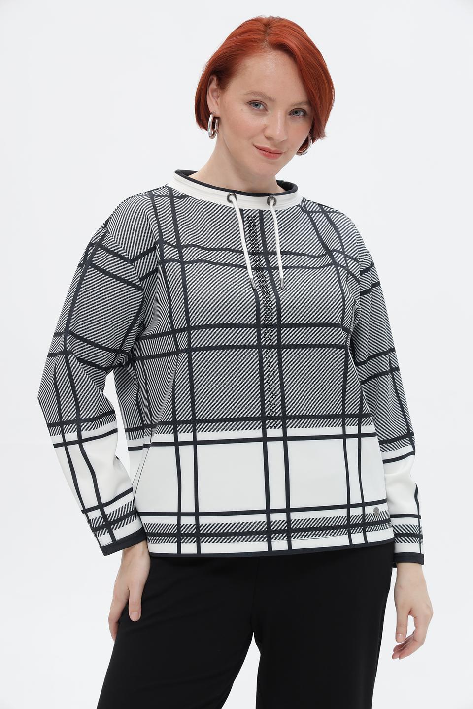 Пуловер Lebek в клетку с капюшоном