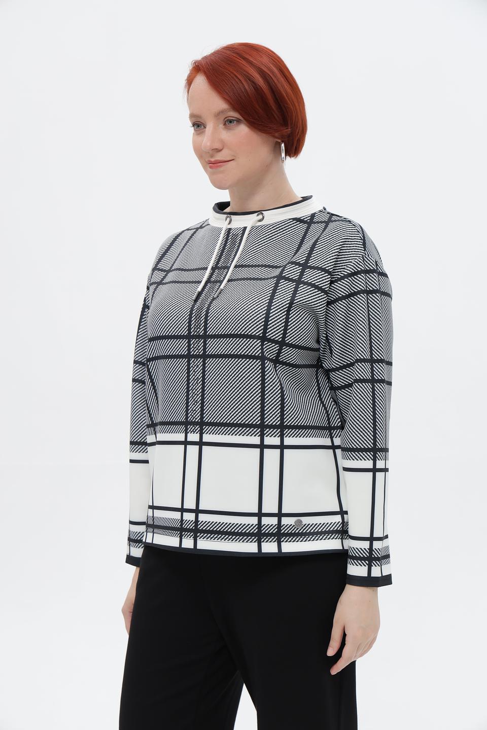 Пуловер Lebek в клетку с капюшоном