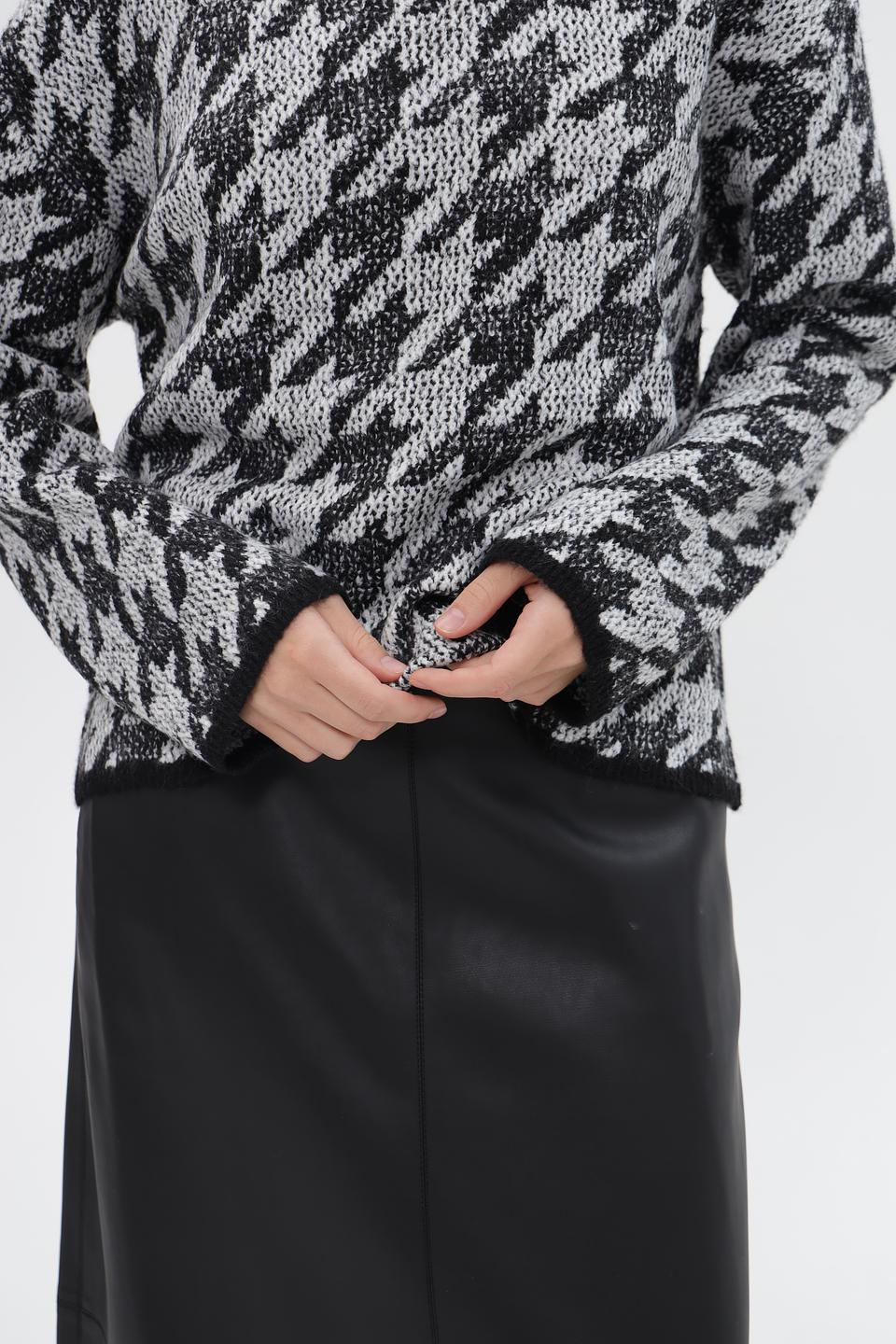 Пуловер Broadway в клетку