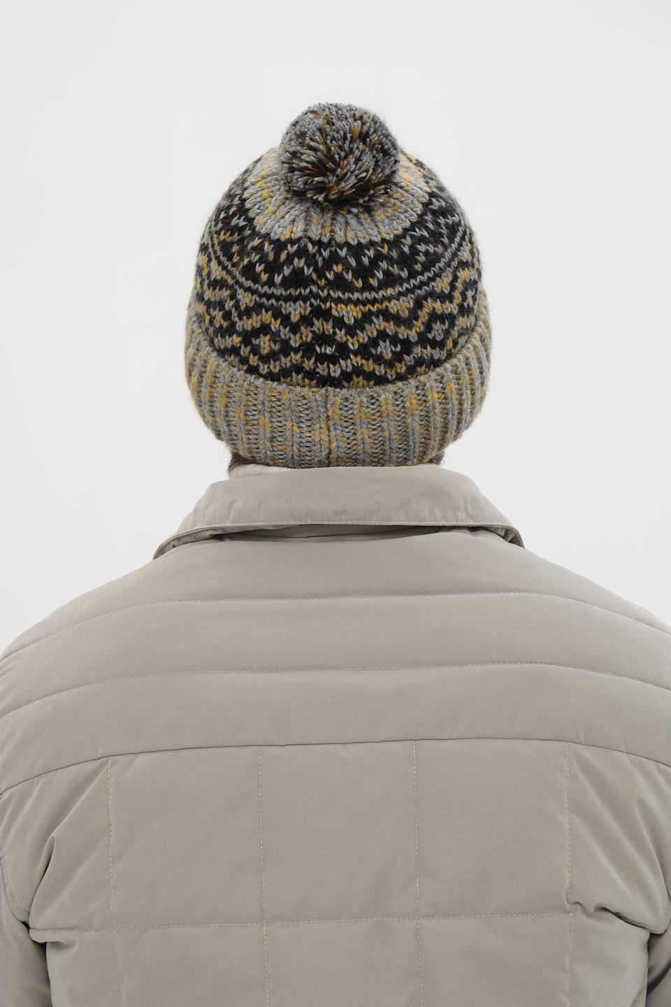 Шапка Marhatter с помпоном