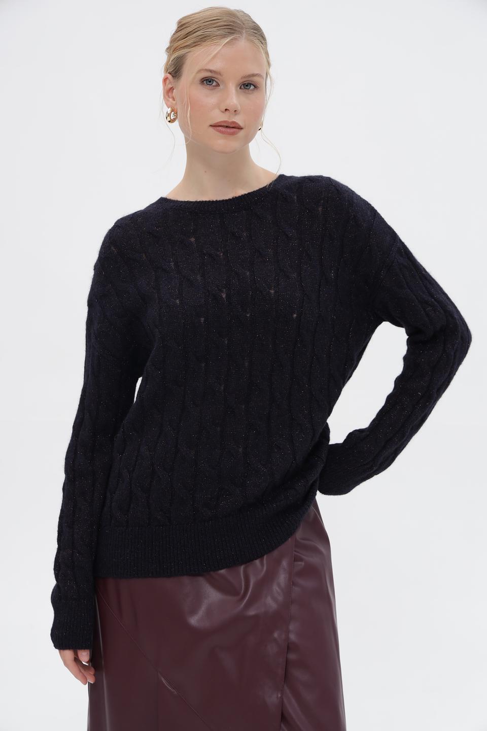 Пуловер Bugatti с косами