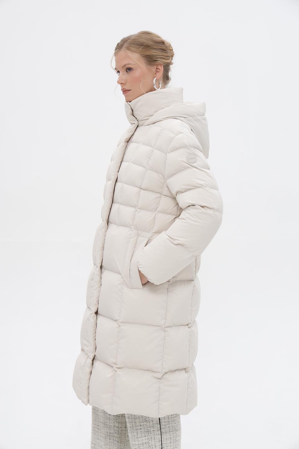 Пальто Marc Cain стеганое бежевое