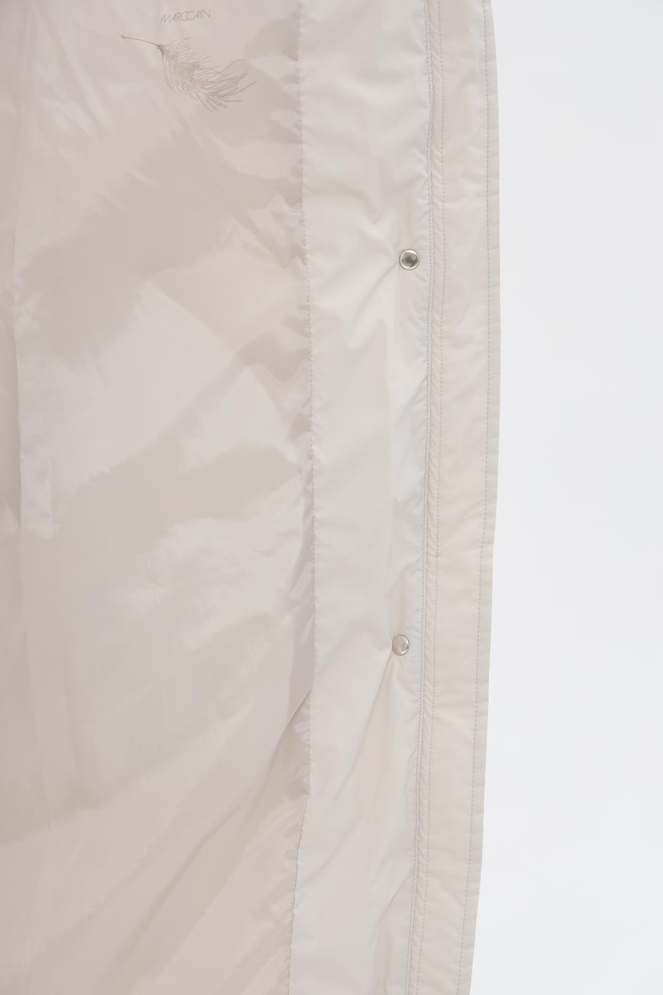 Пальто Marc Cain стеганое бежевое