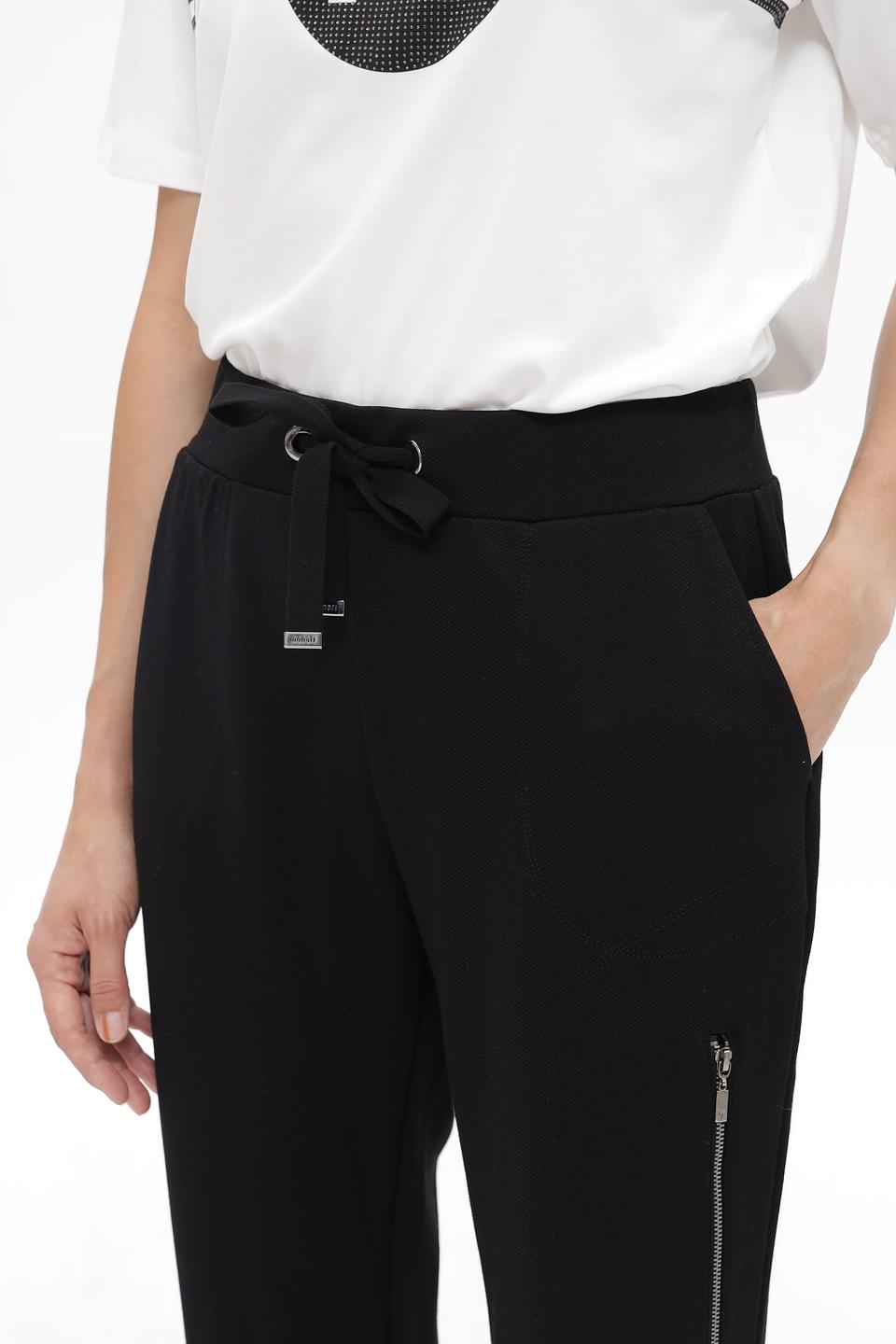 Брюки Monari чёрные с карманами