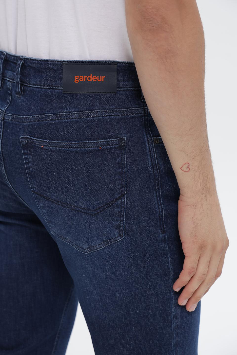 Джинсы Gardeur классического кроя