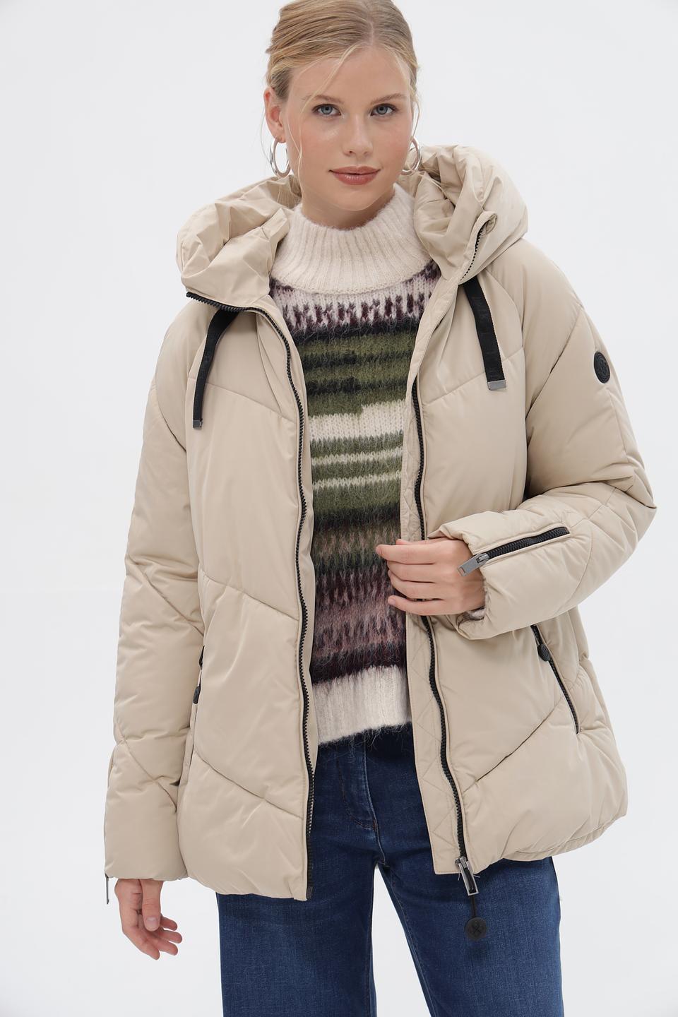 Куртка District стеганая бежевая