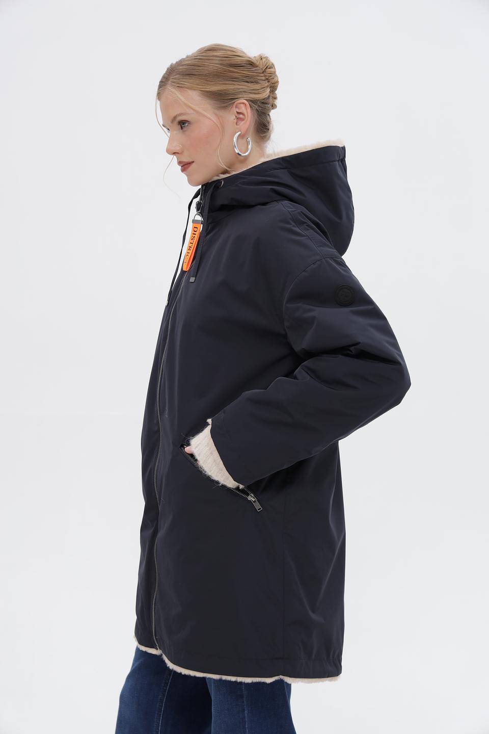 Пальто District с капюшоном бежевое