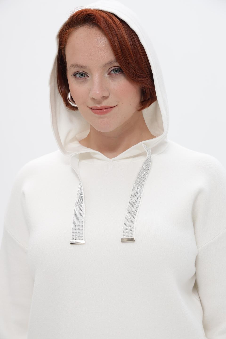 Джемпер Passioni с капюшоном молочный