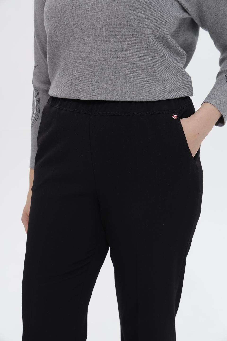 Брюки Relaxed by Toni чёрные