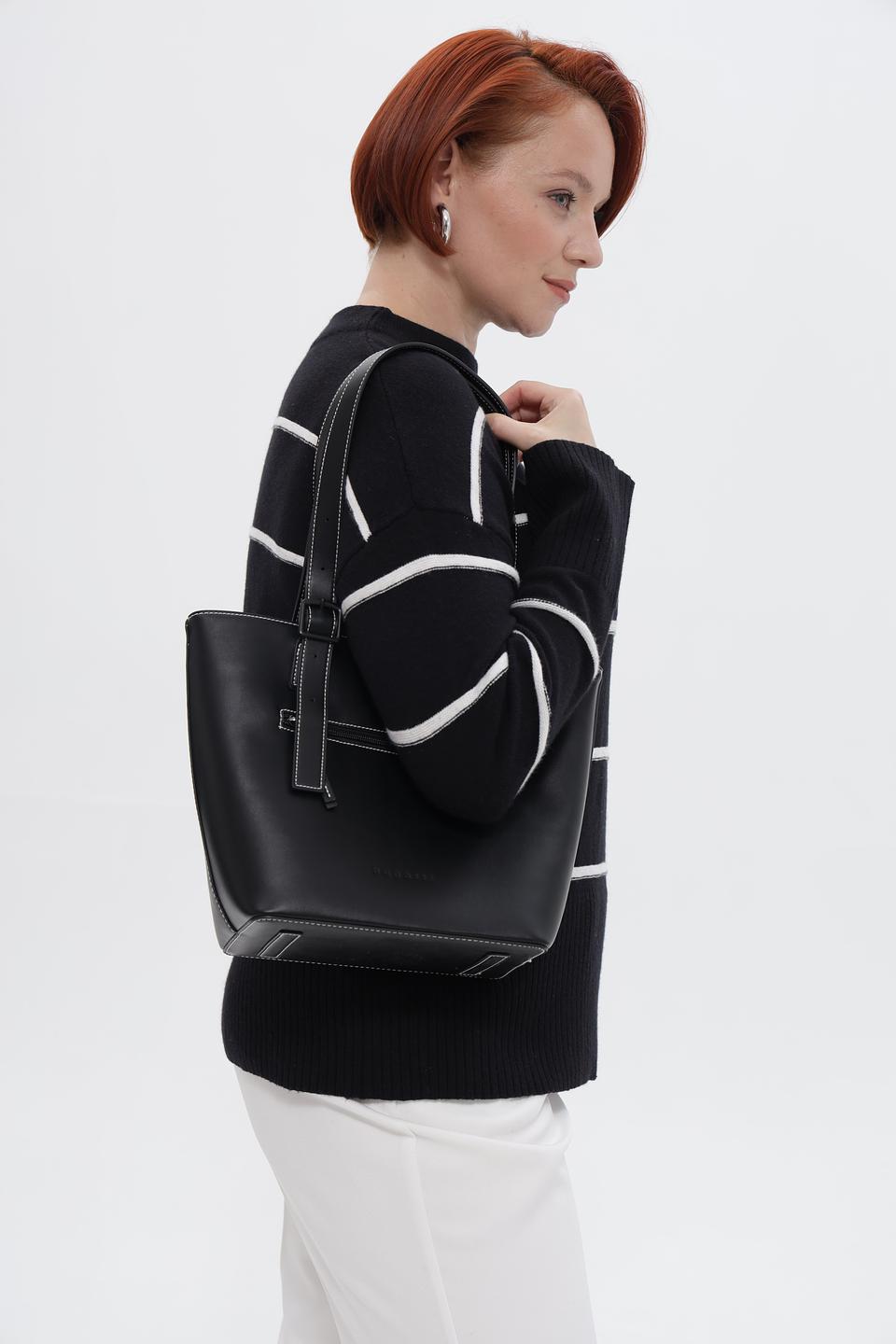 Сумка Bugatti женская черная