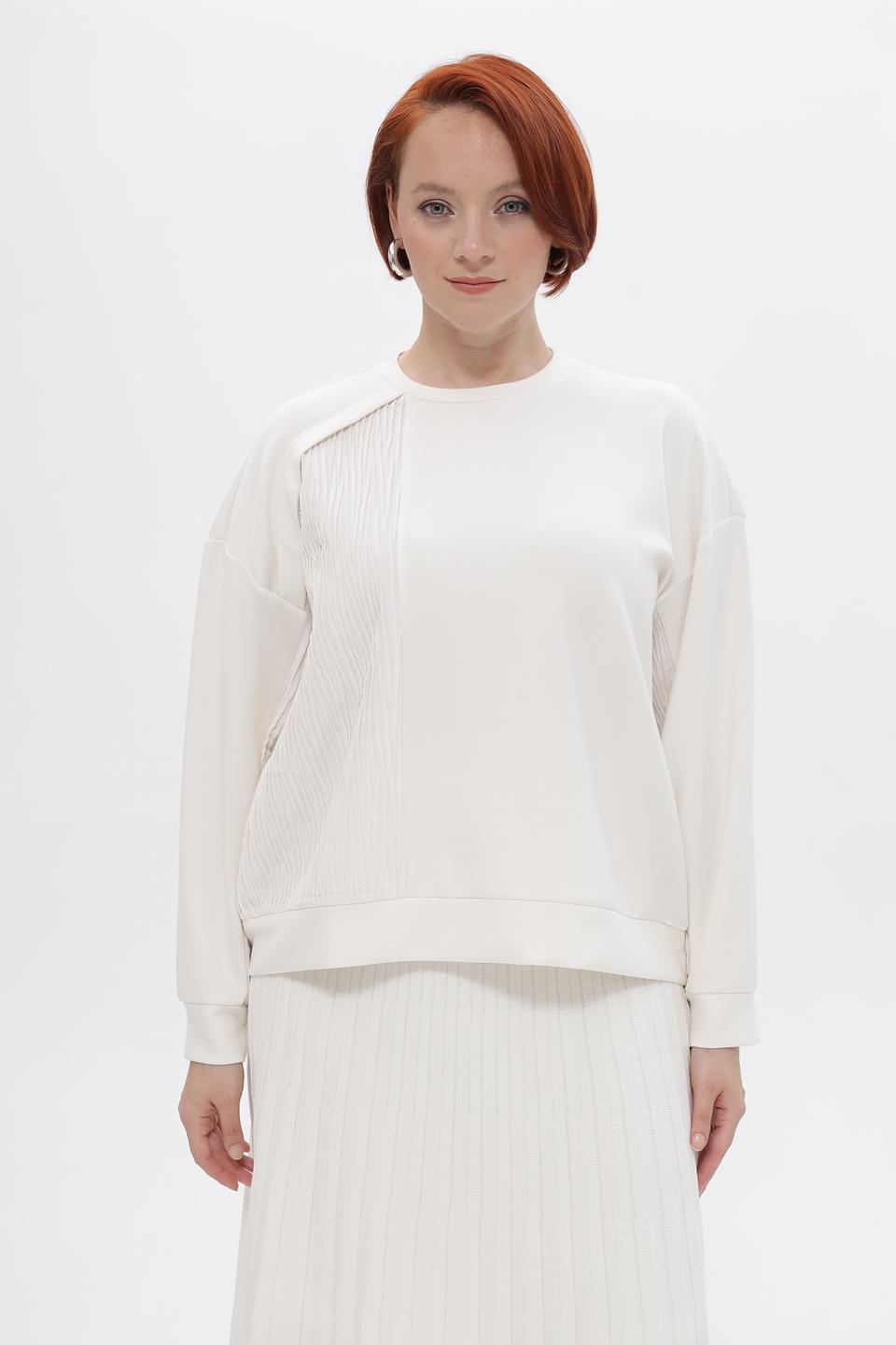 Пуловер Tuzzi с фактурной вставкой