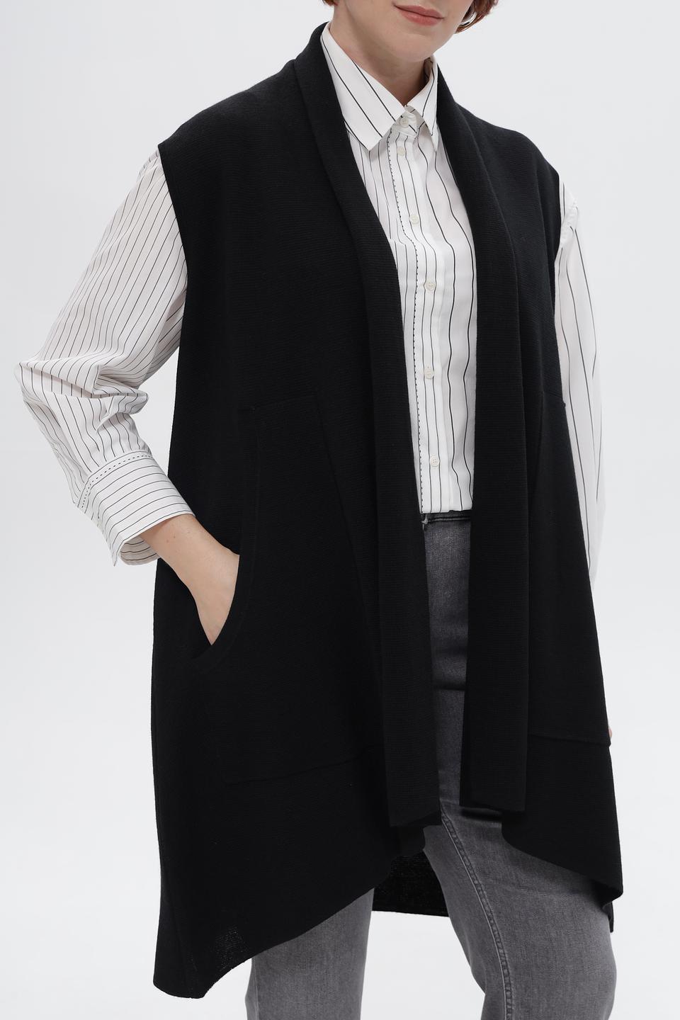 Жилет Frapp черный удлиненный