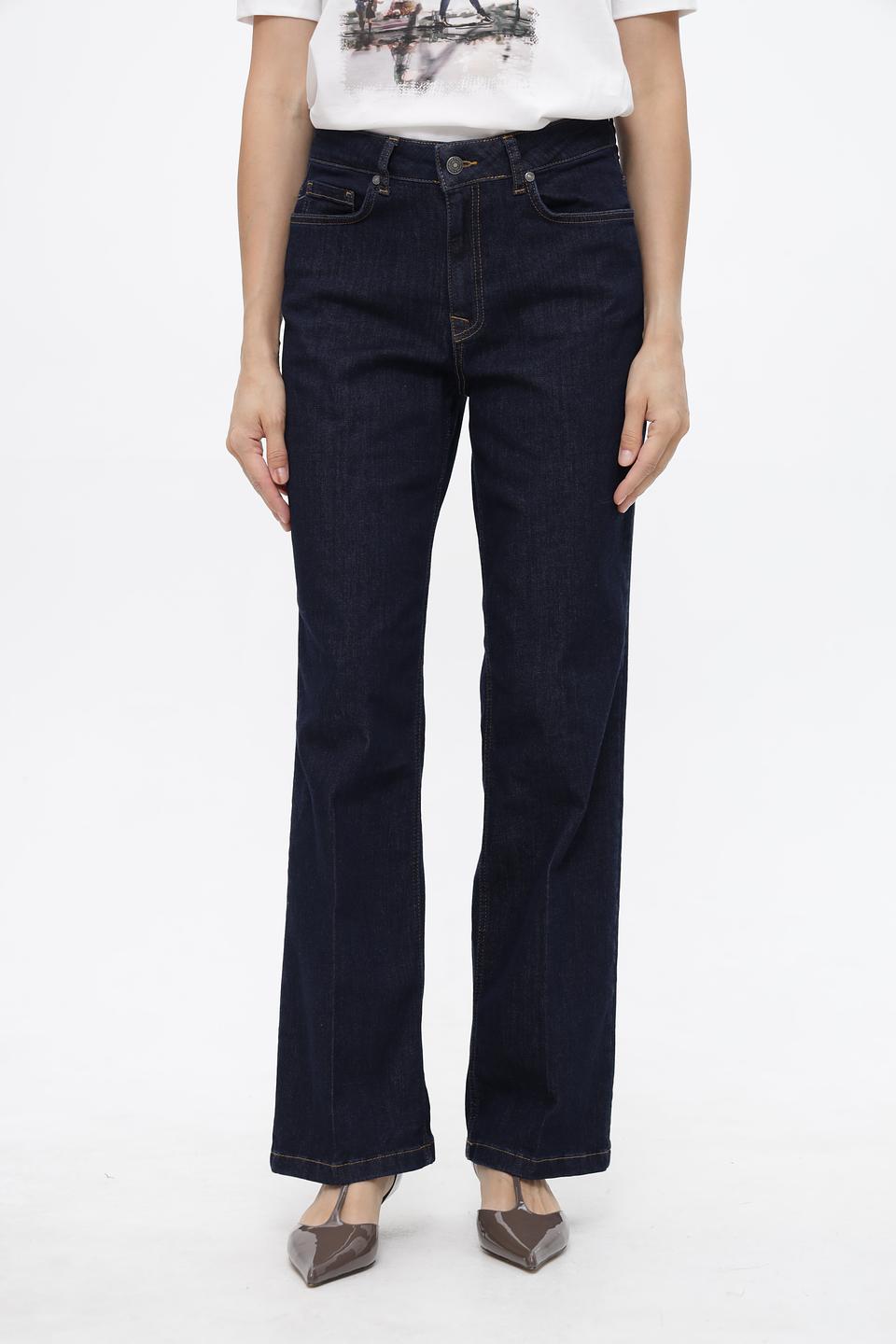 Джинсы прямые More and More