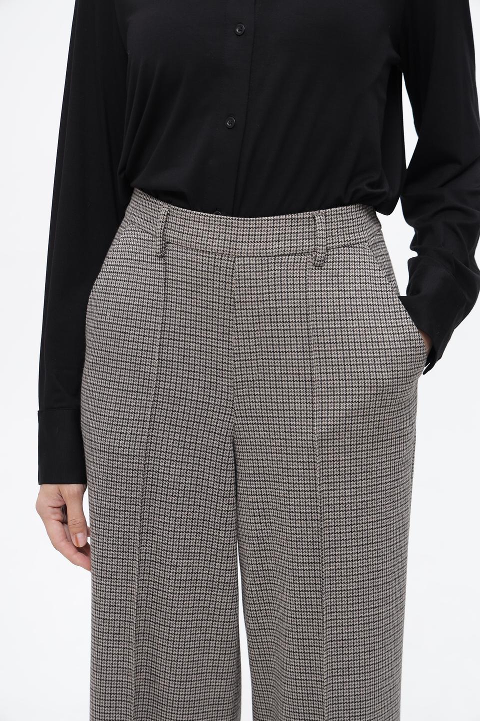 Брюки клеш Oui в клетку